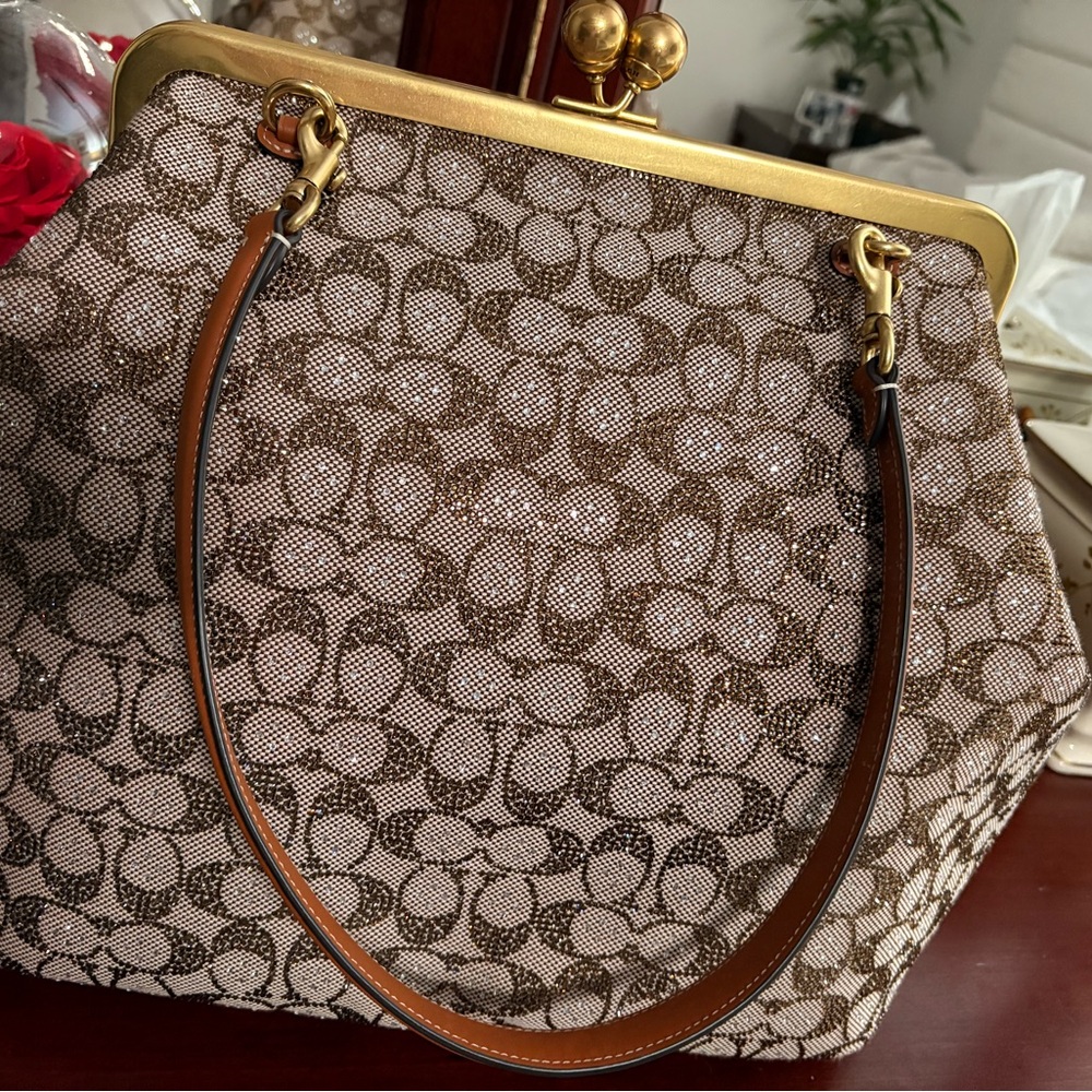 Coach crystal Jacquard Kisslock bag - Picture 4 of 12